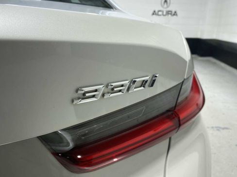 Used 2019 BMW 330i xDrive Sedan w/ Convenience Package AWD/4WD image 7