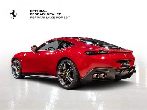 Used 2021 Ferrari Roma image 2