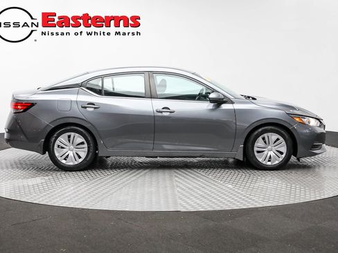 Used 2021 Nissan Sentra S image 4