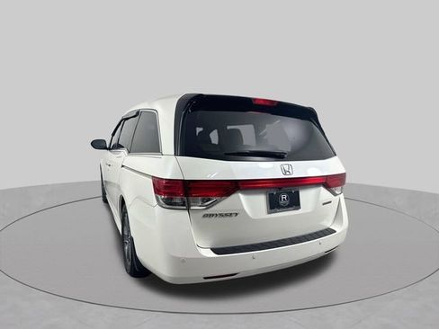 Used 2015 Honda Odyssey Touring Elite image 32