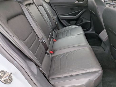 Used 2019 Volkswagen Jetta SEL Premium image 21