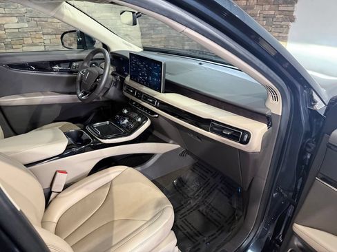 Used 2022 Lincoln Nautilus Reserve w/ Equipment Group 201A AWD/4WD image 26
