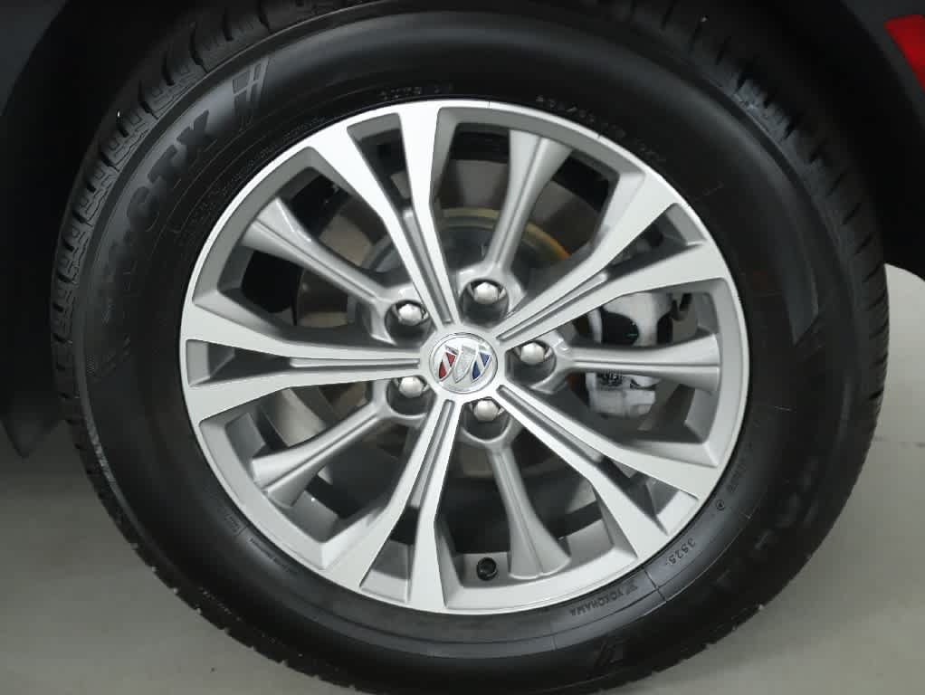 Used 2023 Buick Envision Preferred FWD image 40