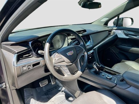 Used 2021 Cadillac XT5 Sportv image 9