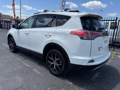 Used 2017 Toyota RAV4 SE FWD image 8