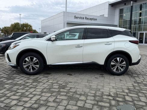 Used 2023 Nissan Murano SV image 11