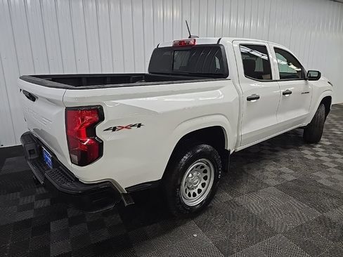 Used 2026 Chevrolet Colorado W/T w/ Advanced Trailering Package AWD/4WD image 12