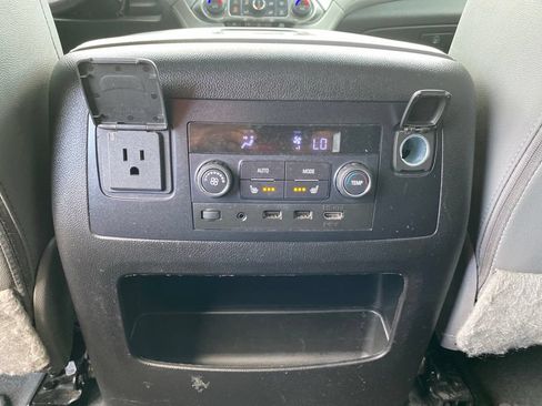 Used 2019 Chevrolet Tahoe LT AWD/4WD image 35