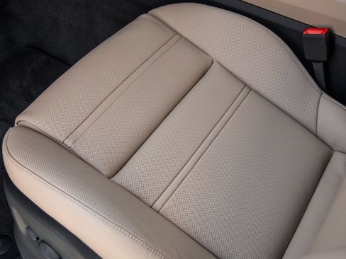 Certified 2026 Porsche Cayenne Coupe AWD/4WD image 23