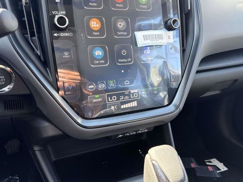 New 2026 Subaru Crosstrek 2.5i Limited w/ Crosstrek Mirror Package image 24