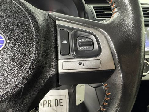 Used 2016 Subaru Crosstrek 2.0i Premium AWD/4WD image 16