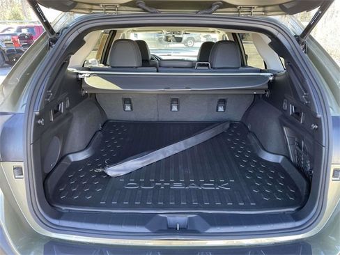Used 2024 Subaru Outback Onyx Edition image 13