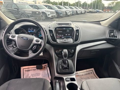 Used 2014 Ford Escape SE w/ Equipment Group 201A FWD image 18