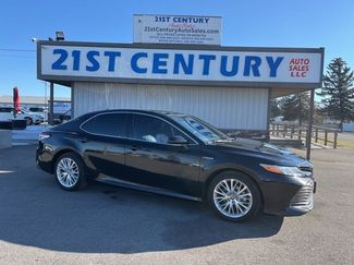 Used 2020 Toyota Camry XLE video 1