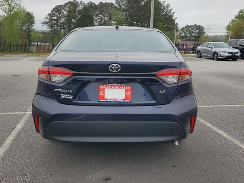 Used 2025 Toyota Corolla LE image 5