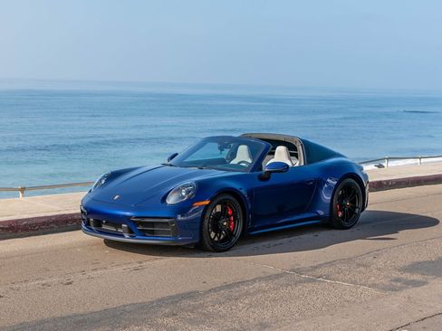 Used 2024 Porsche 911 Targa 4 GTS image 1