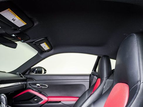 Certified 2022 Porsche 718 Cayman S image 17