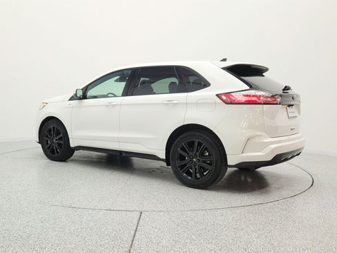 Used 2022 Ford Edge ST-Line AWD/4WD image 7
