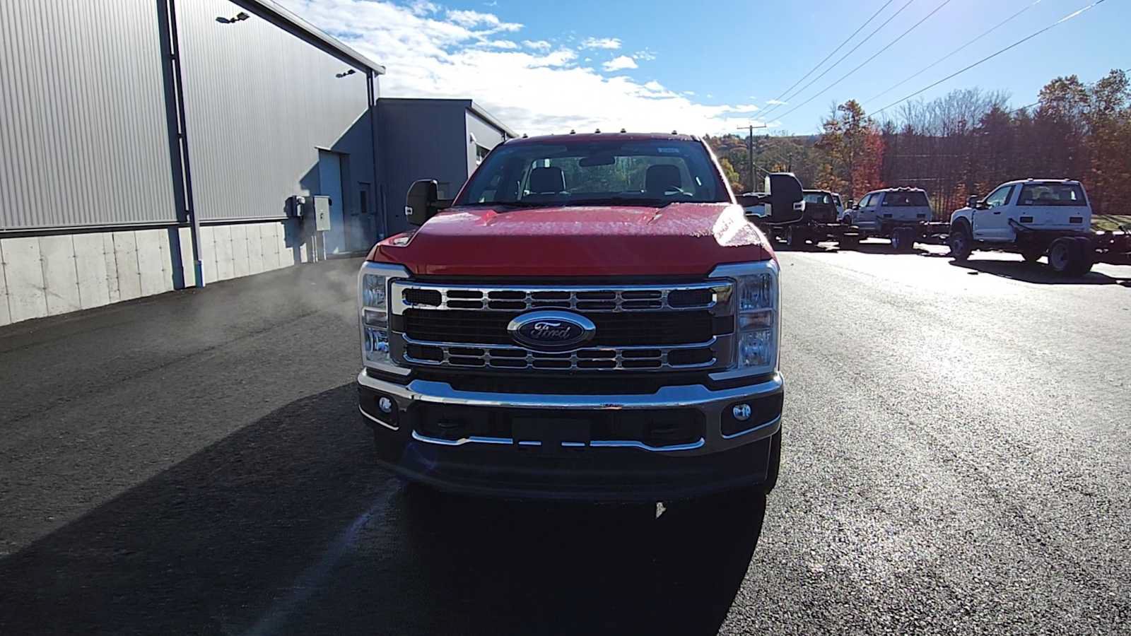 New 2025 Ford F350 XL w/ XL Chrome Package AWD/4WD image 3