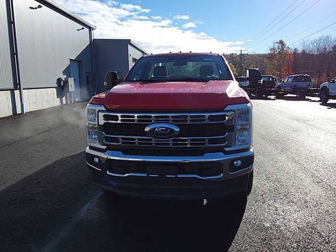 New 2025 Ford F350 XL w/ XL Chrome Package image 3