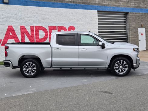 Used 2020 Chevrolet Silverado 1500 LT RWD image 8