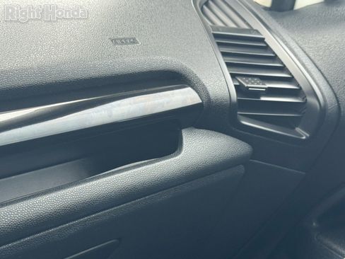 Used 2021 Ford EcoSport Titanium image 22