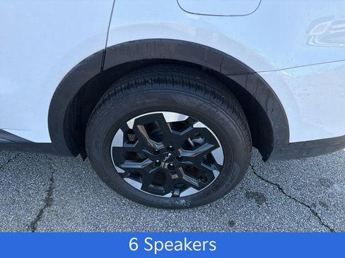 Certified 2024 Kia Sorento S FWD image 26