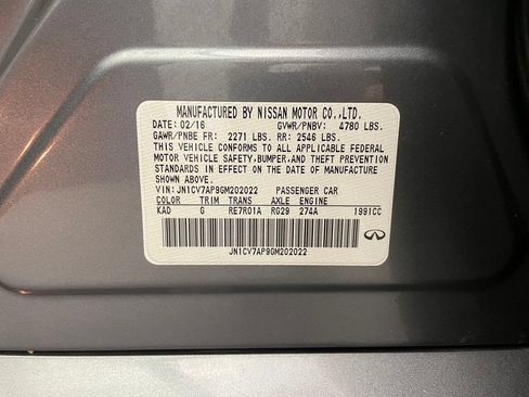 Used 2016 INFINITI Q50 Premium RWD image 33