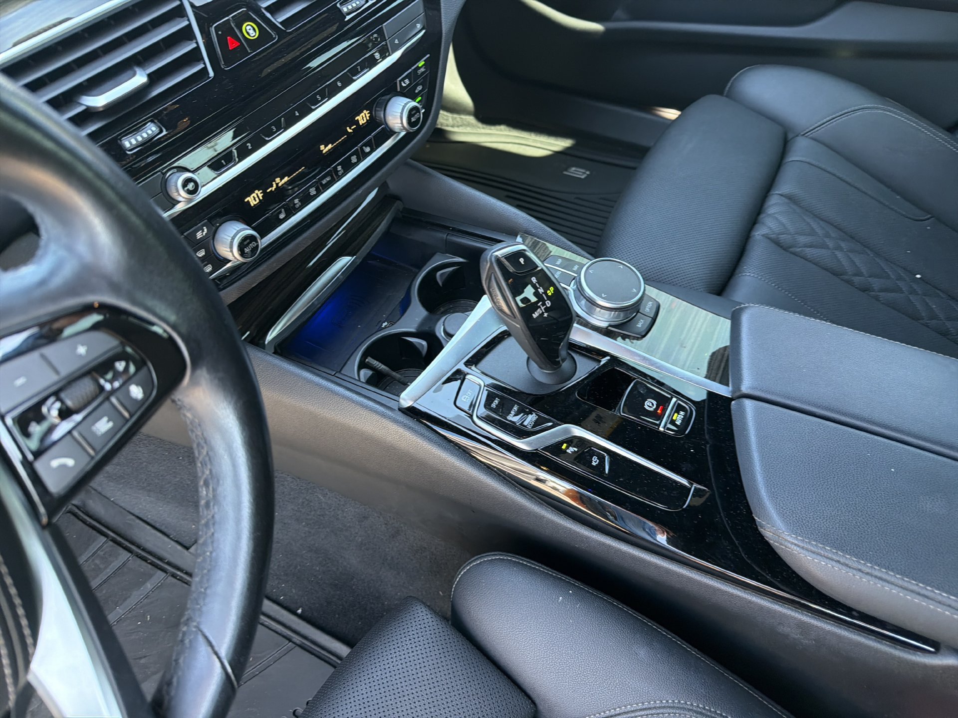 Used 2021 BMW 530i w/ Premium Package RWD image 22