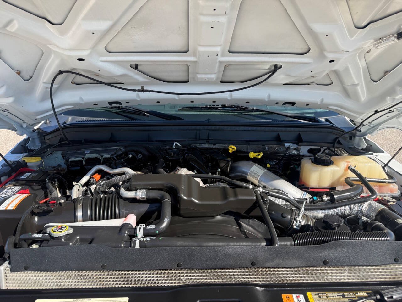Used 2016 Ford F450 XL w/ Power Equipment Group AWD/4WD image 16