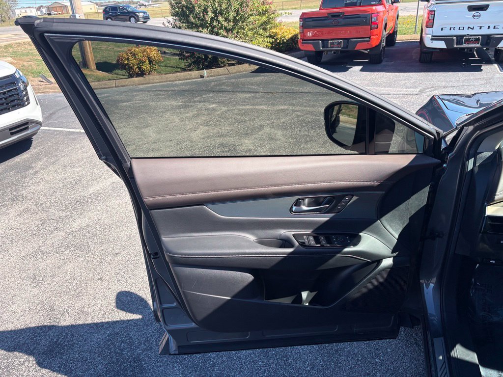Used 2026 Nissan Murano Platinum w/ Cargo Package AWD/4WD image 30