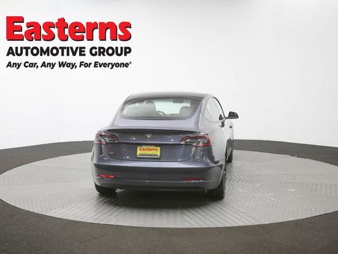 Used 2023 Tesla Model 3 Standard Range image 33