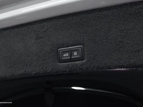 New 2025 Lamborghini Urus SE image 14