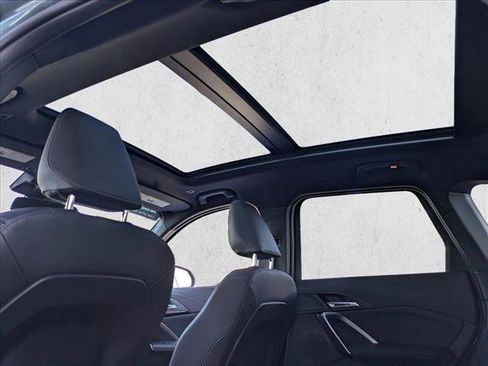 Used 2024 BMW X1 xDrive28i w/ Technology Package image 20