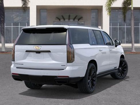 New 2026 Cadillac Escalade ESV Platinum Sport w/ LPO, ONYX Package image 4