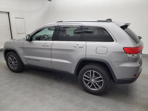 Used 2017 Jeep Grand Cherokee Limited RWD image 3