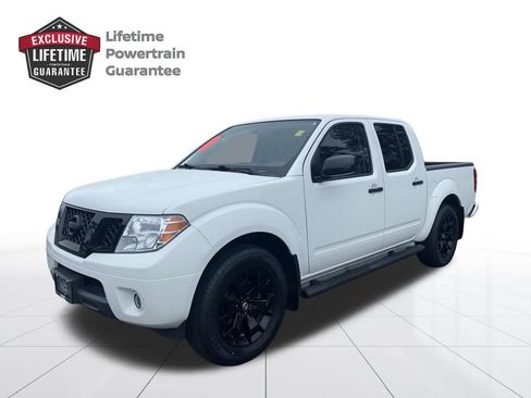 Used 2021 Nissan Frontier SV w/ Midnight Edition Floor Mats image 1