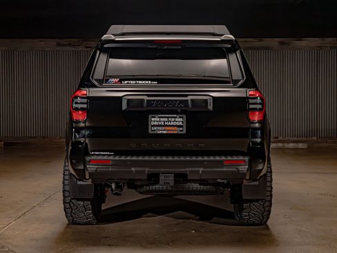 Used 2026 Toyota 4Runner TRD Off-Road AWD/4WD image 8