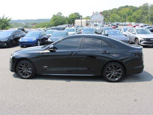 Used 2020 Cadillac CT4 V w/ Technology Package AWD/4WD image 4