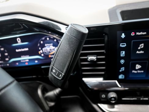 Used 2026 Chevrolet Silverado 2500 ZR2 w/ LPO, Dark Essentials Package AWD/4WD image 26
