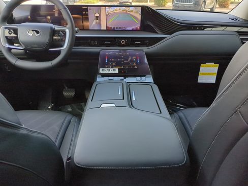 New 2026 INFINITI QX80 Luxe w/ Cargo Package image 14