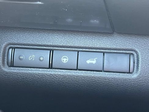New 2026 Nissan Pathfinder SL FWD image 26