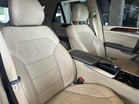 Used 2012 Mercedes-Benz ML 350 BlueTEC 4MATIC image 26