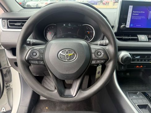 Used 2024 Toyota RAV4 LE FWD image 15