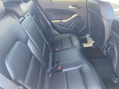 Used 2020 Mercedes-Benz GLA 250 image 11