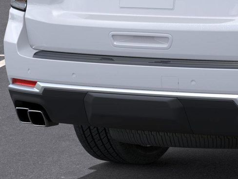 New 2026 Chevrolet Suburban High Country AWD/4WD image 14