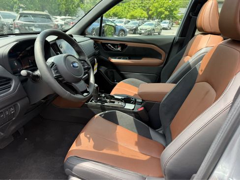 New 2026 Subaru Forester Touring AWD/4WD image 11