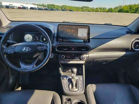 Used 2022 Hyundai Kona Limited AWD/4WD image 18