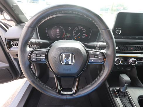 Used 2025 Honda Civic Sport image 17