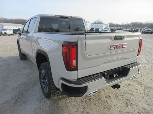 New 2026 GMC Sierra 1500 AT4 w/ AT4 Premium Package image 9